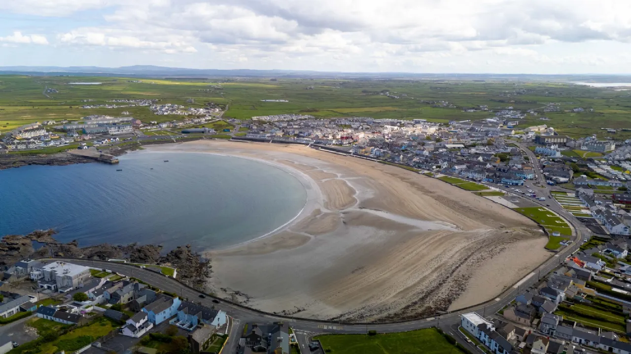 Photo of 3 Atlantic View Holiday Homes, West End, Kilkee, Co Clare, V15 PH32