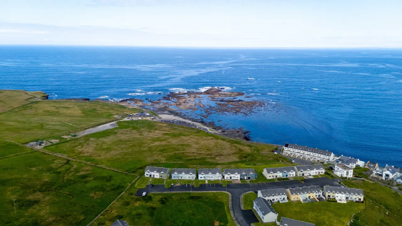 Photo of 3 Atlantic View Holiday Homes, West End, Kilkee, Co Clare, V15 PH32