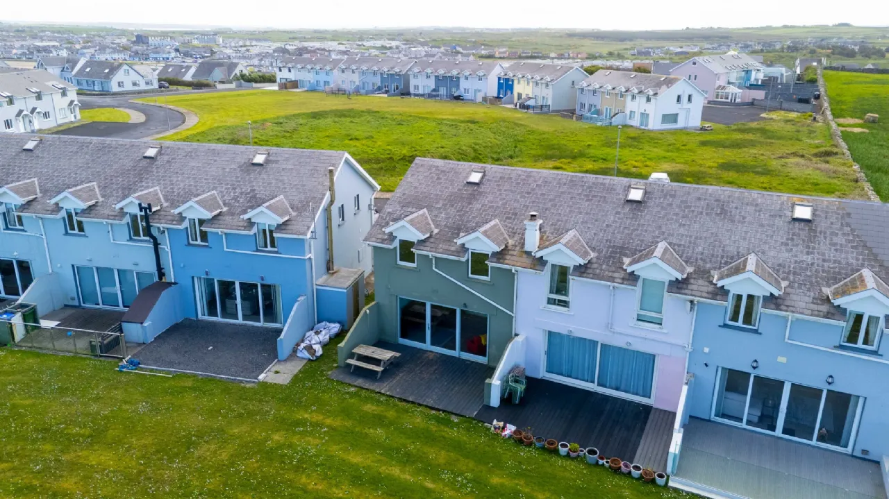 Photo of 3 Atlantic View Holiday Homes, West End, Kilkee, Co Clare, V15 PH32