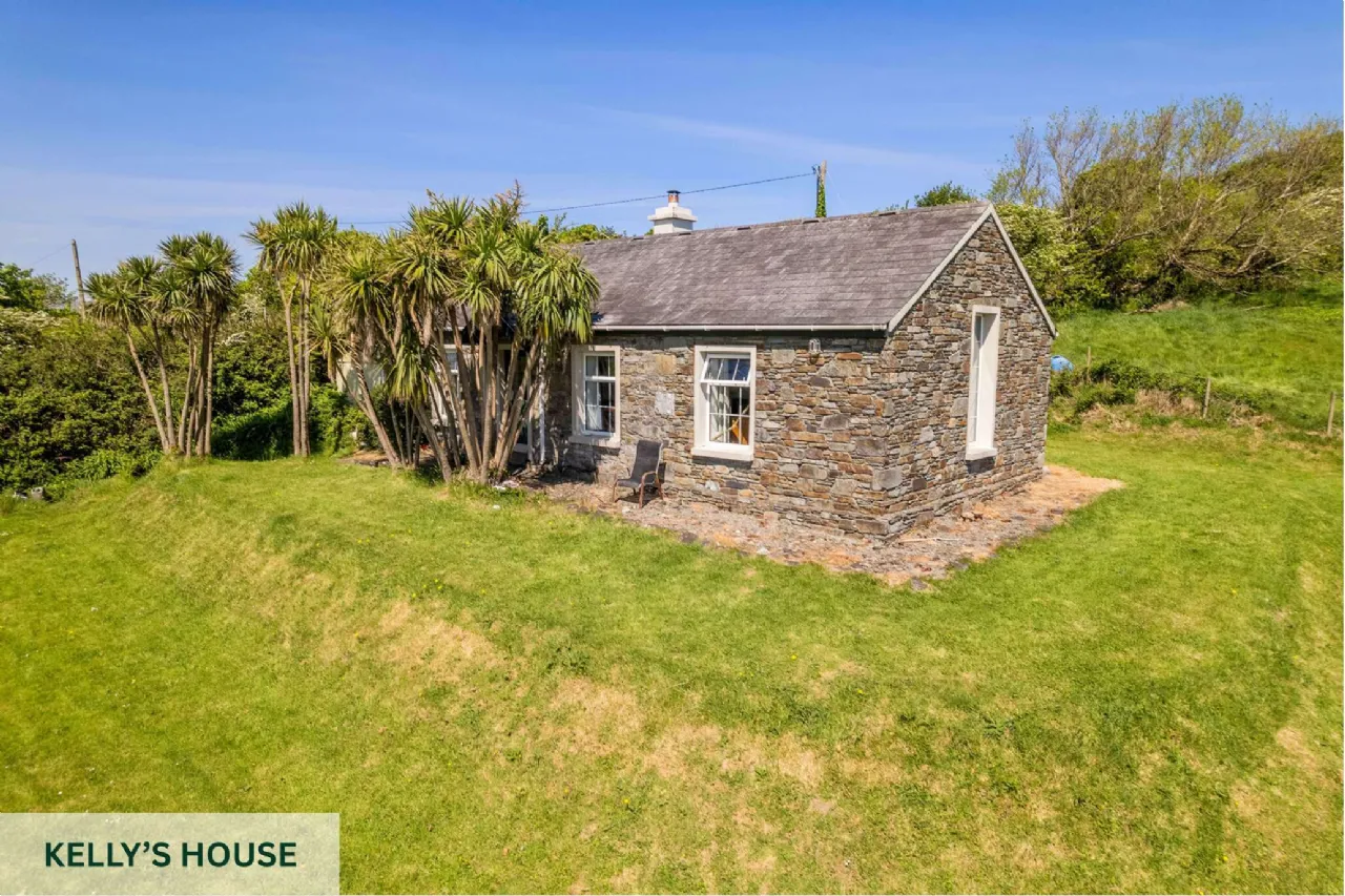 Photo of Whiddy Island, Bantry, Co. Cork, P75EF25