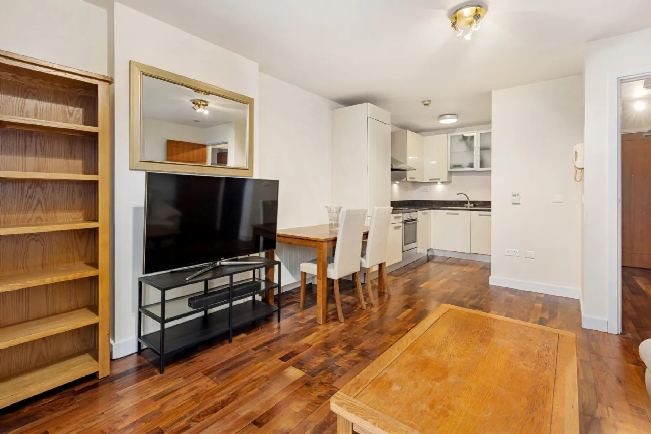 Photo of 18b The Bottleworks, Dermot O'Hurley Avenue, Irishtown, Dublin 4, D04 W291