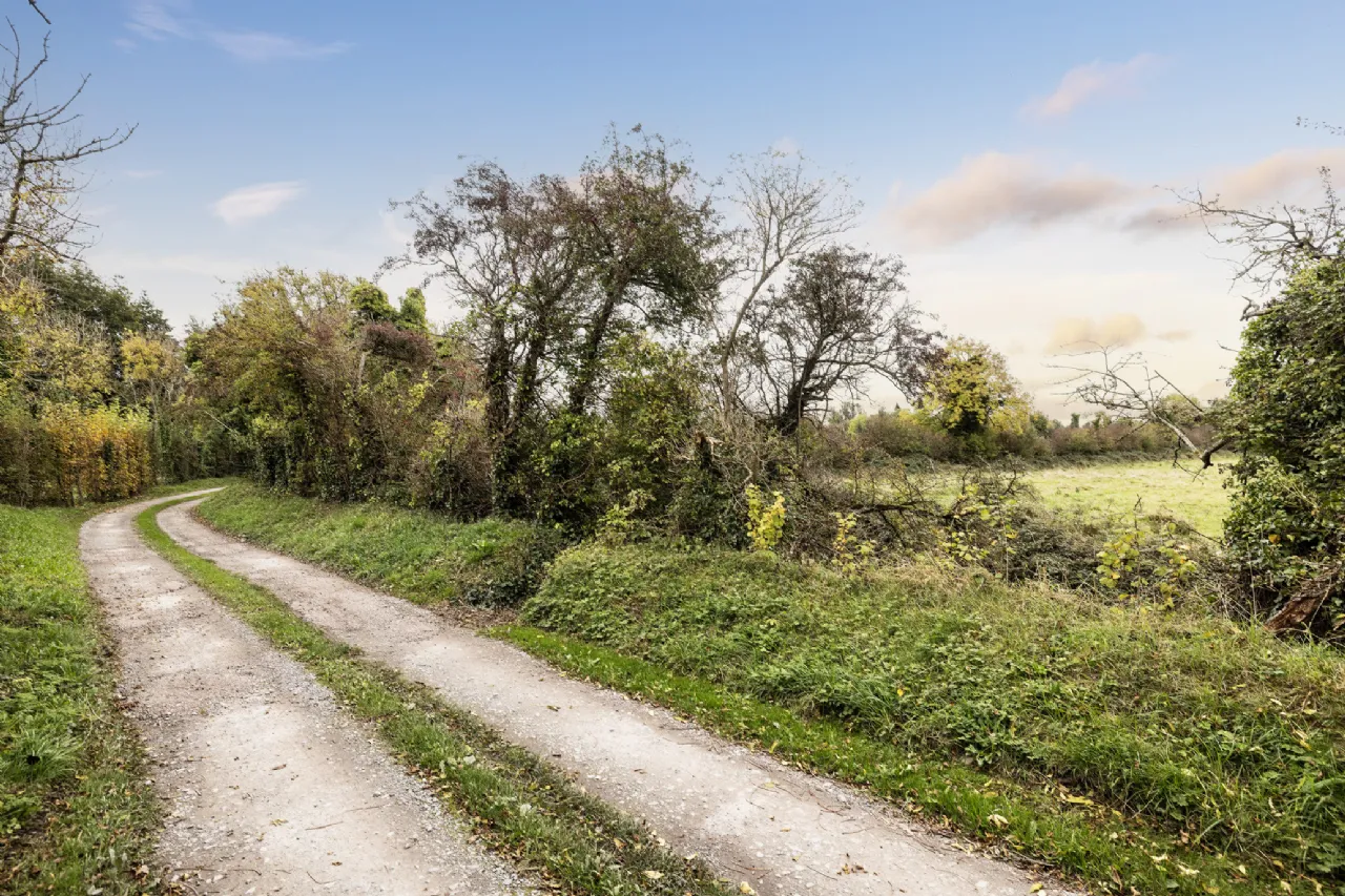 Photo of Agricultural Land, Cockles Bridge, Baldwinstown Cross, Garristown, Dublin