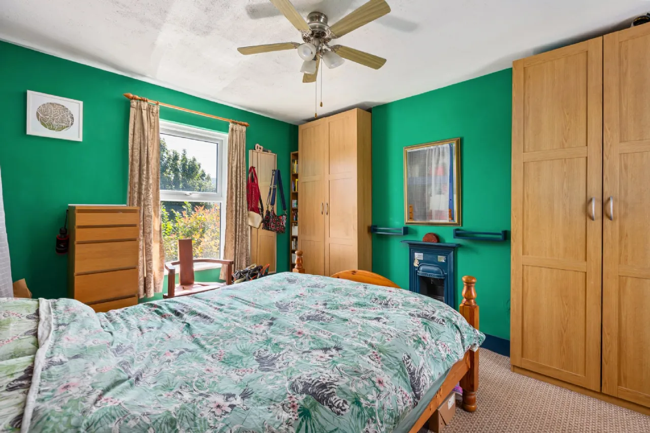 Photo of 23 Ballinteer Park, Ballinteer, Dublin 16, D16 X362