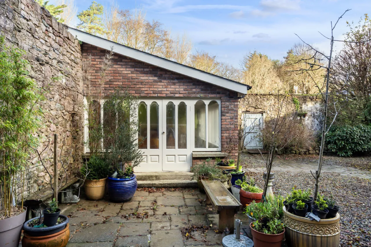 Photo of Saunderscourt House, Saunderscourt, Crossabeg, Co. Wexford, Y35 AE04