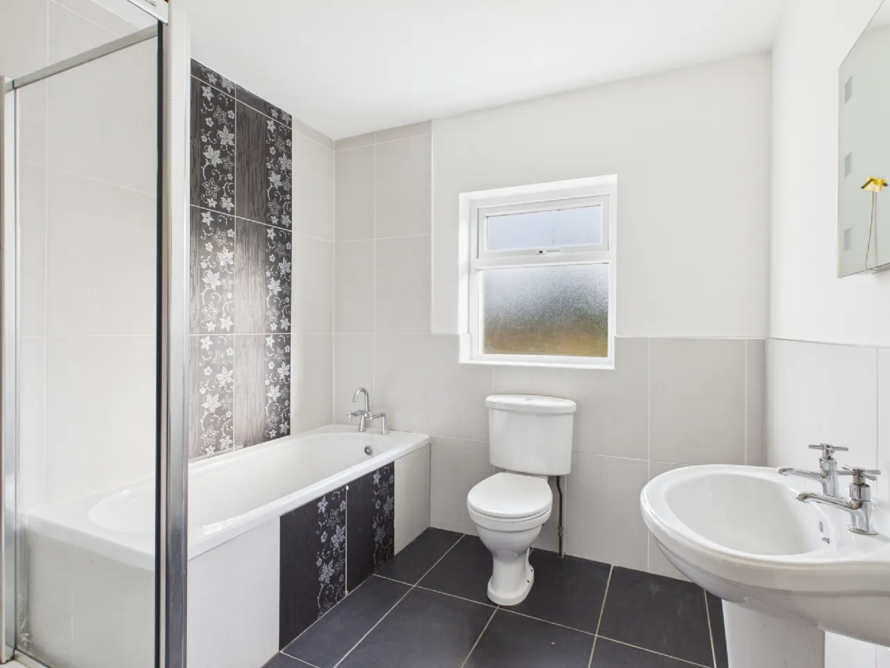 Photo of 24 Forest Glade, Portumna, Co. Galway, H53 AK52