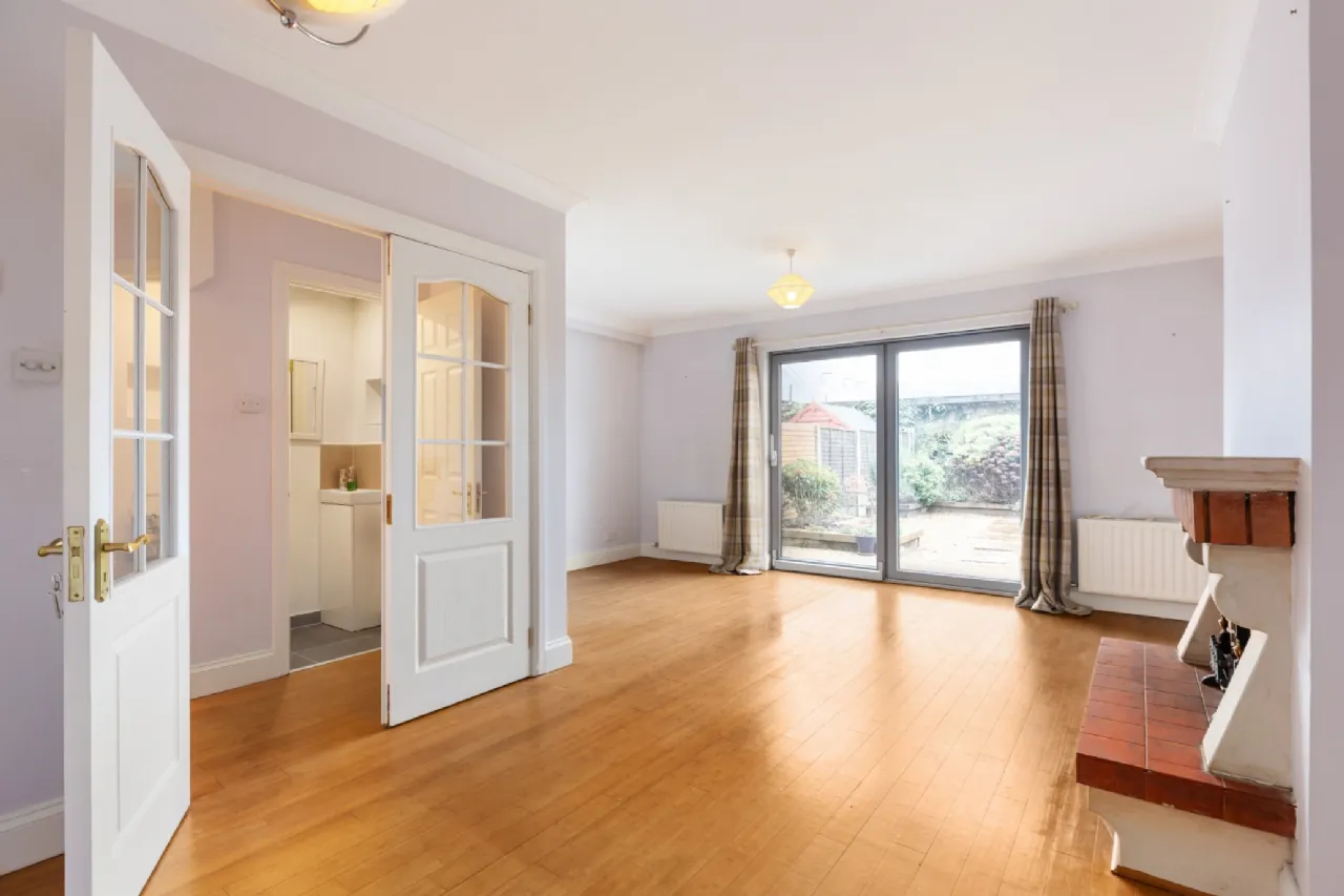 Photo of 8 Berwick Hall, Churchtown, Dublin 14, D14 Y8C7