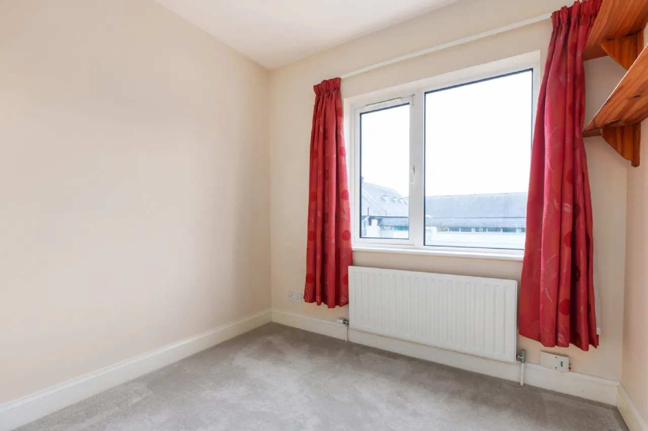 Photo of 8 Berwick Hall, Churchtown, Dublin 14, D14 Y8C7