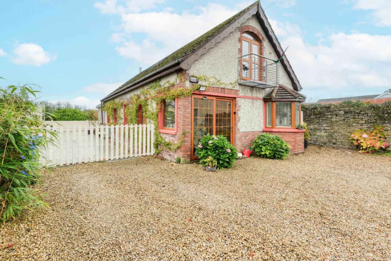 Photo of The Harbour Cottage,, Harbour Street,, Mountmellick,, Co. Laois, R32DF24