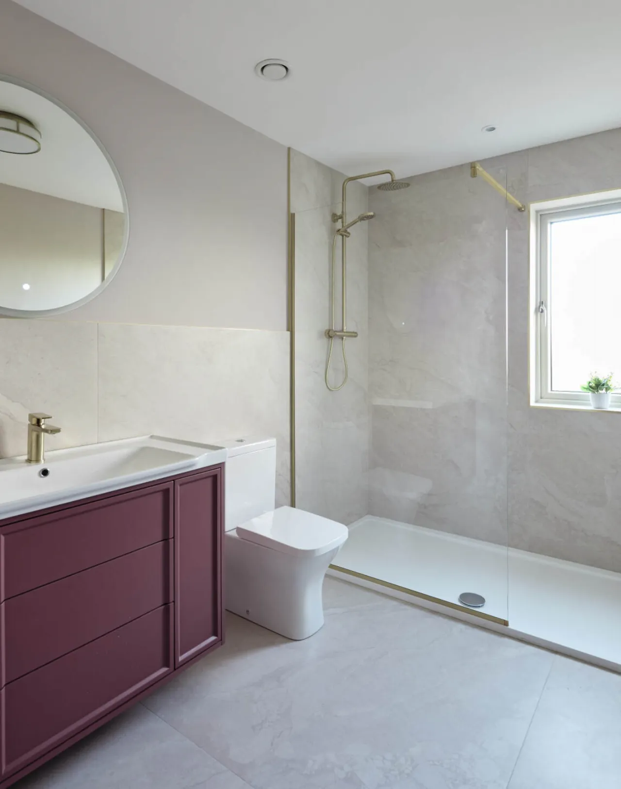 Photo of New Homes, LImetree Grove, Dualla Road, Cashel