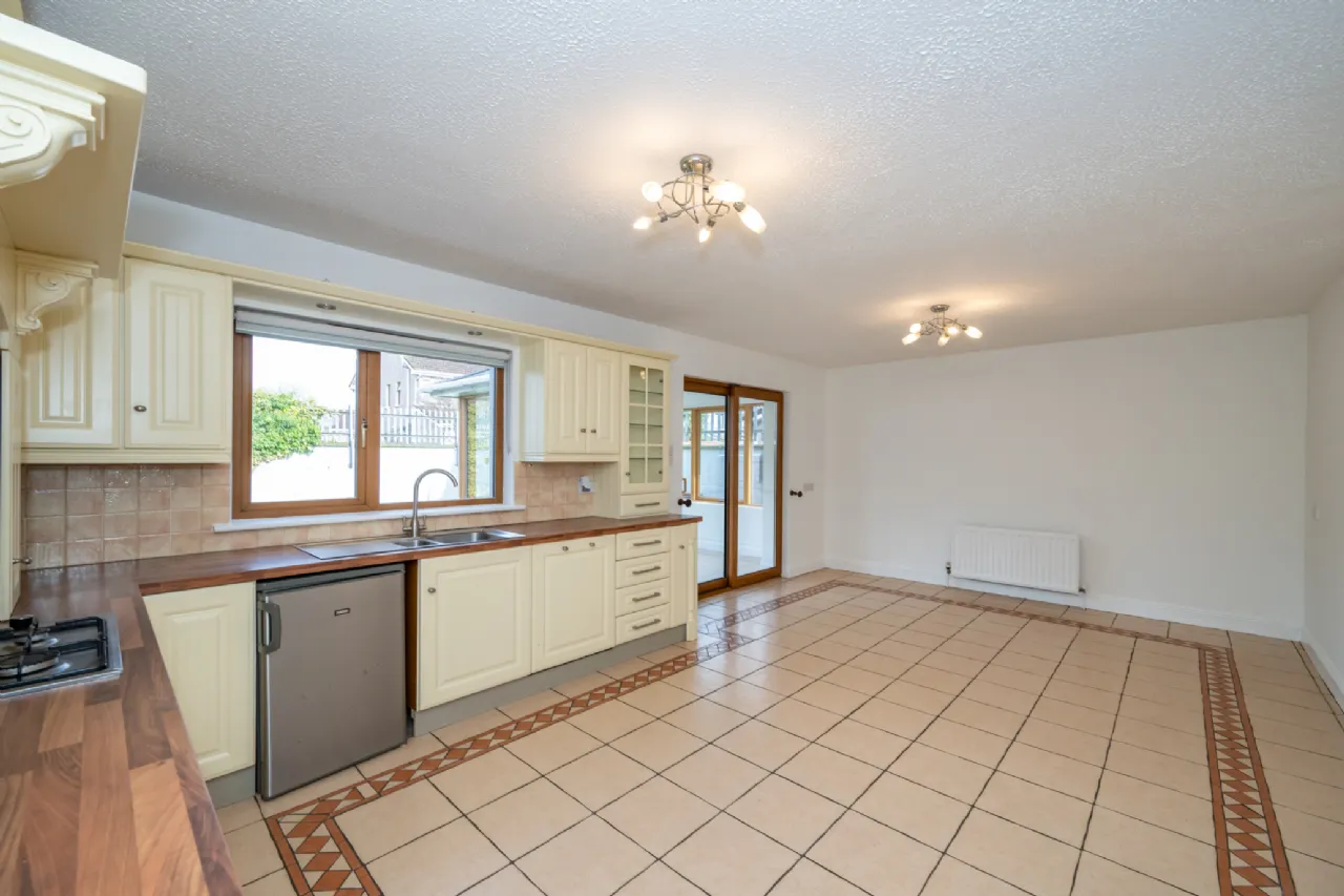 Photo of 1 Castle Meadows, Skehard Road, Cork, T12FW6A