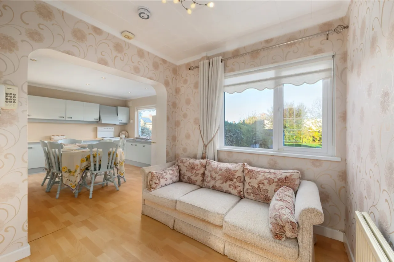 Photo of 32 Walkinstown Drive, Walkinstown, Dublin 12, D12 K8N2