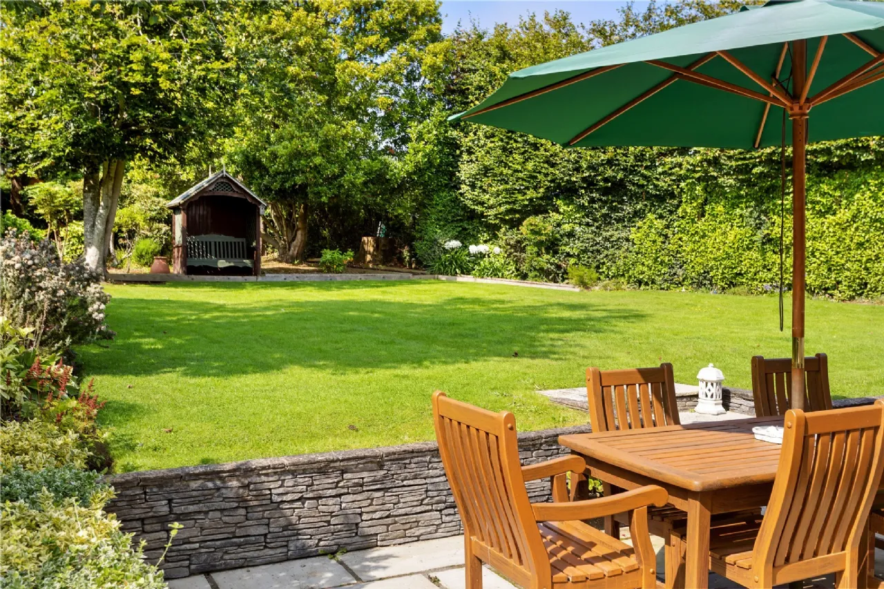 Photo of St Andrews, Gordon Avenue, Foxrock, Dublin 18, D18 K7V7