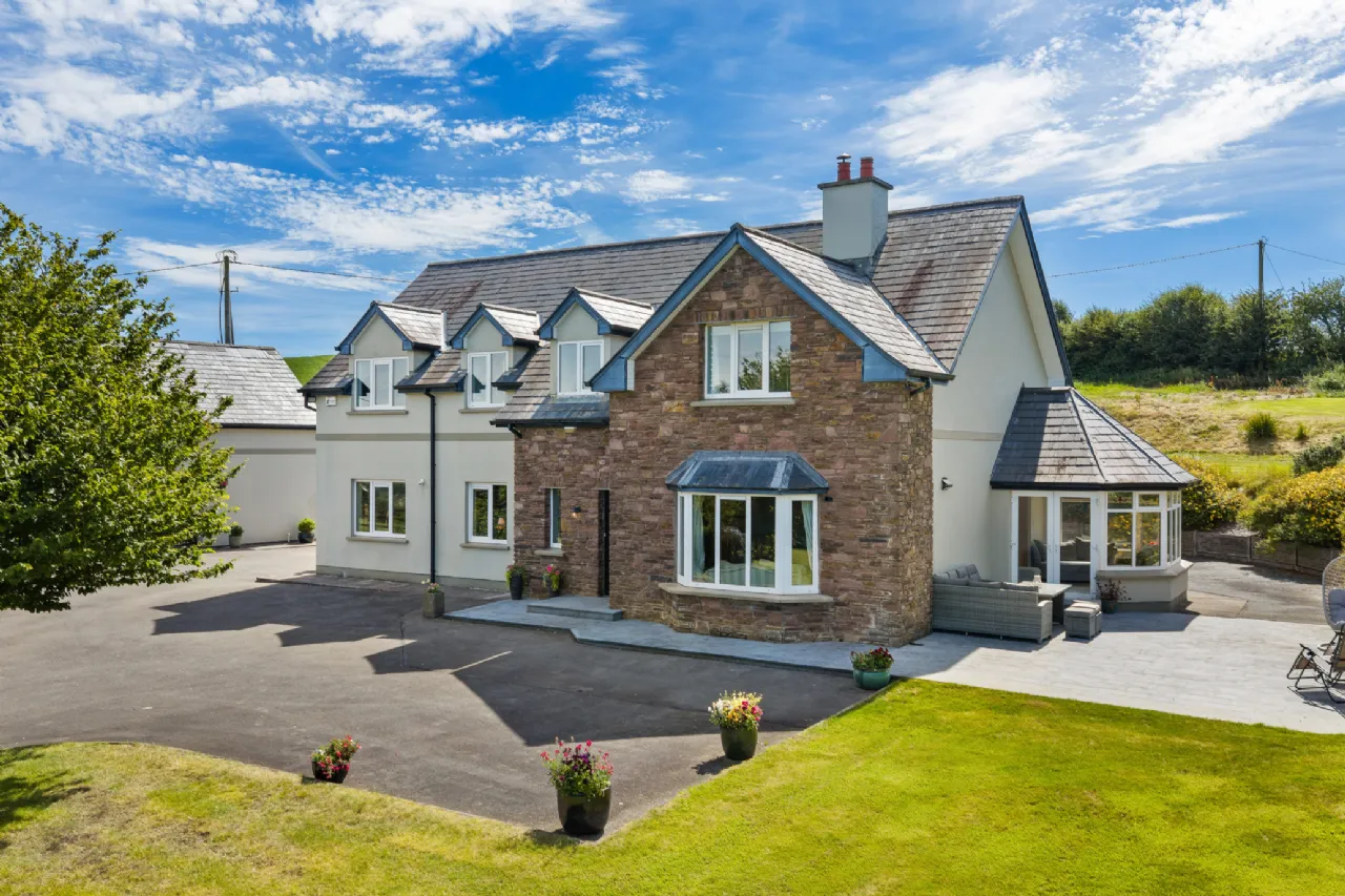 Photo of Dun Deada, Grange Hill, Ovens, Co Cork, P31EW70
