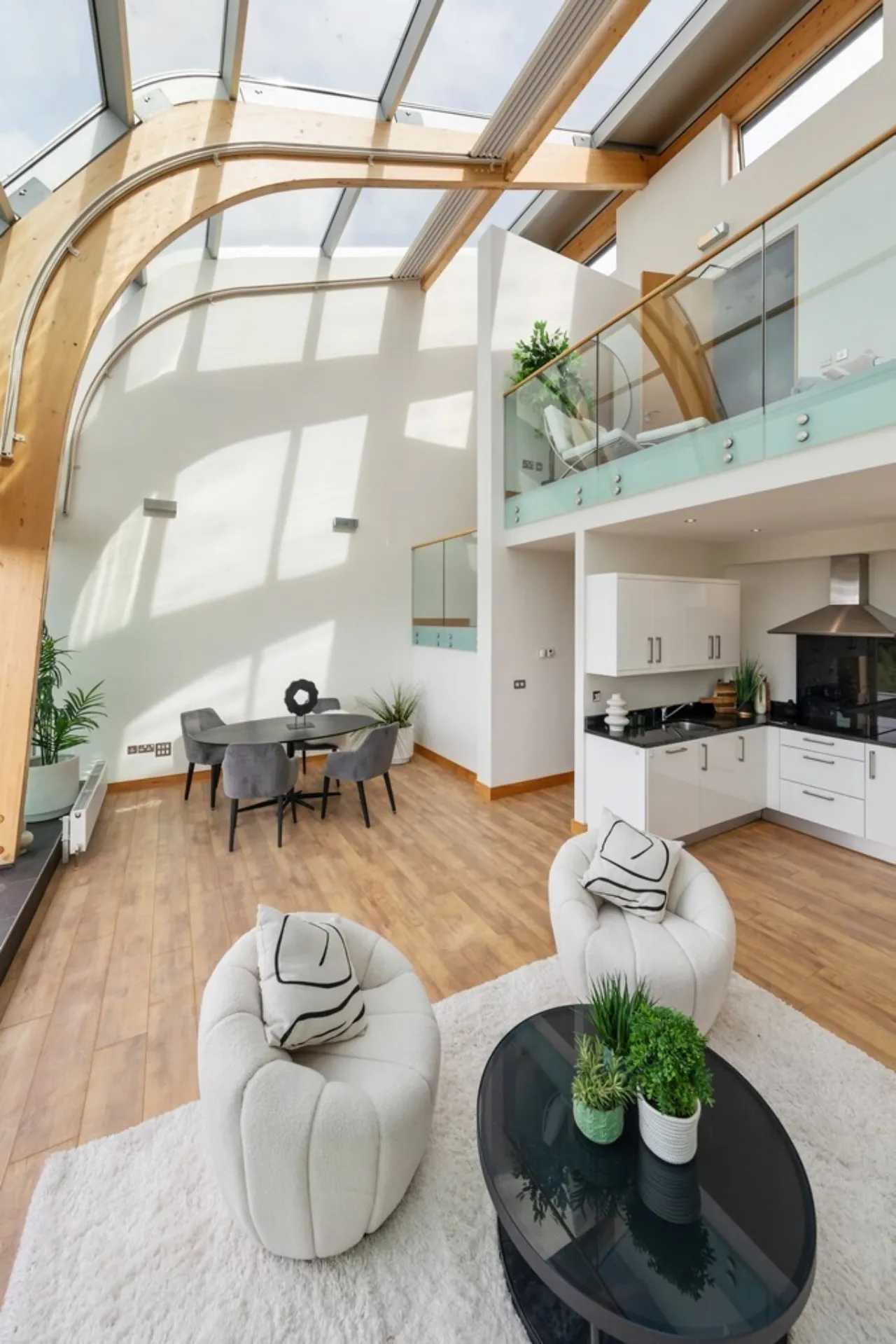 Photo of 225 The Links, Elmpark Green, Merrion, Dublin 4, D04 XN90