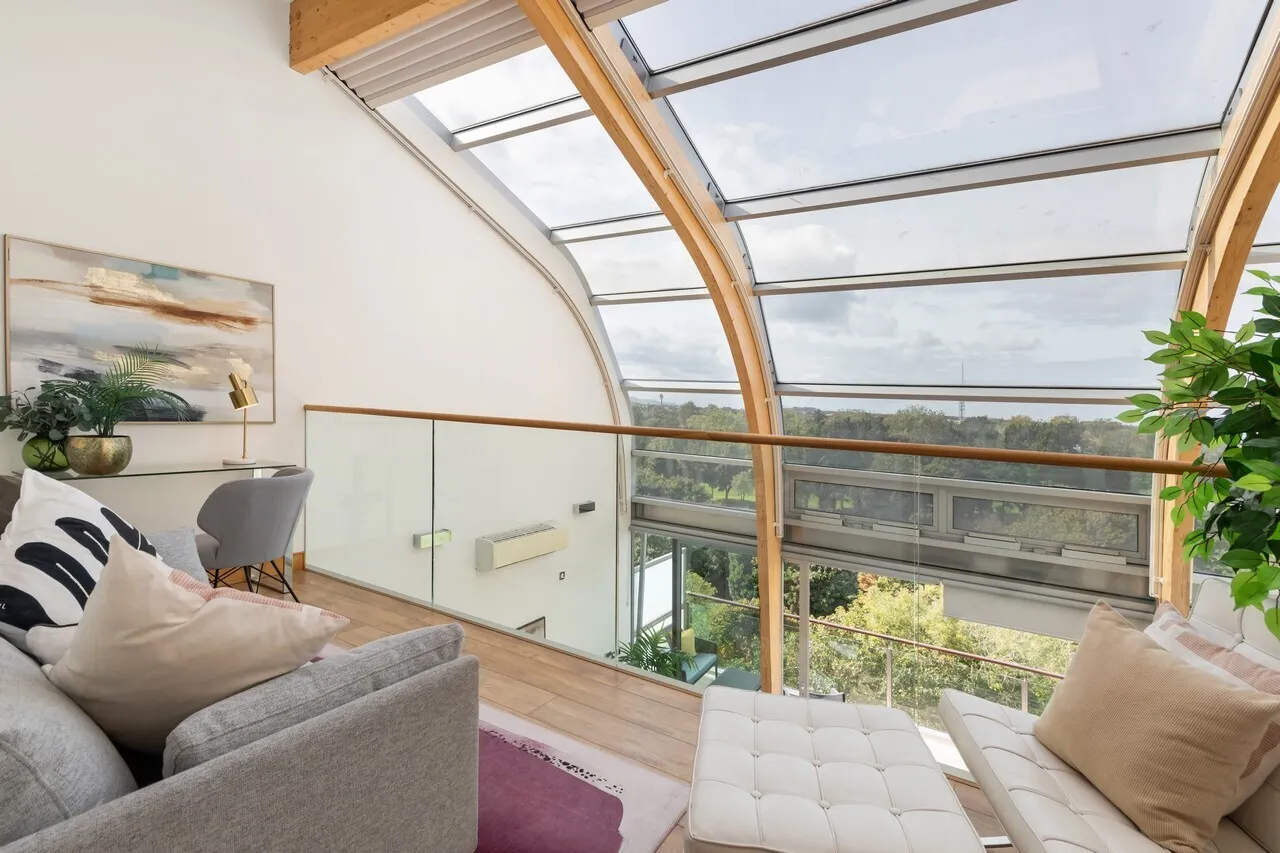 Photo of 225 The Links, Elmpark Green, Merrion, Dublin 4, D04 XN90