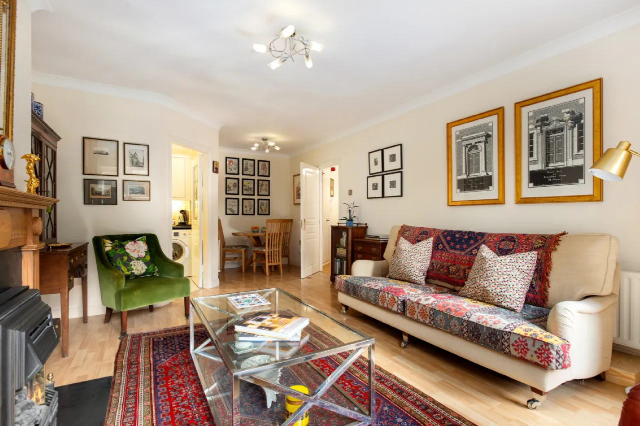 Photo of 60 The Eglinton, Donnybrook Castle, Dublin 4, D04 EH70