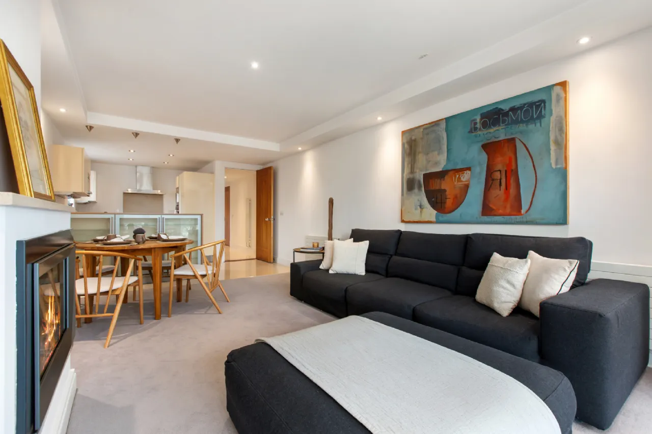 Photo of 23 Shrewsbury Square, Ballsbridge, Dublin 4, D04 C950