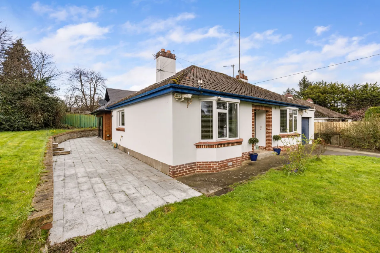 Photo of Rathcrogue, Station Road, Shankill, D18, D18 A6N6