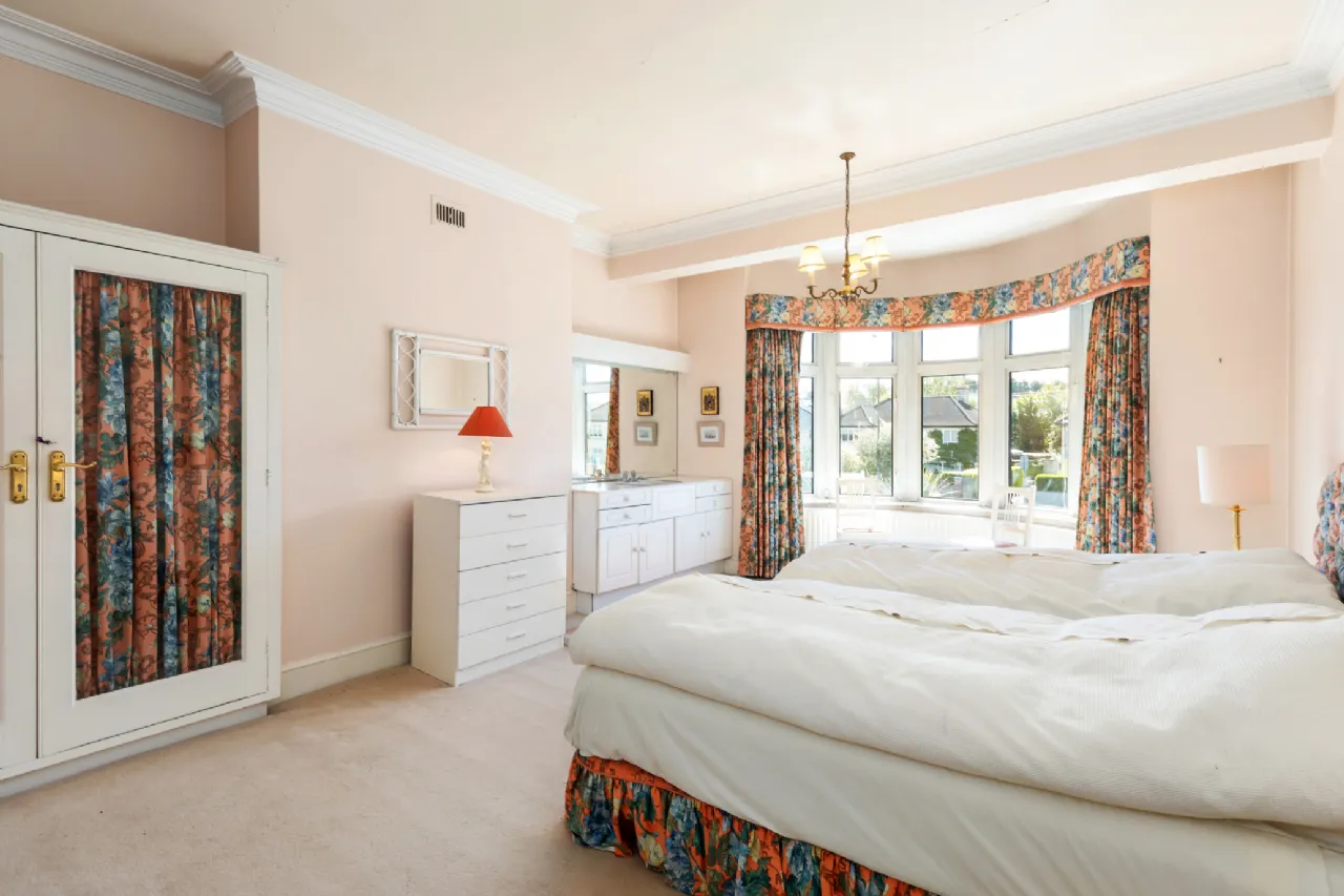 Photo of Manaton, 124 Stillorgan Road, Donnybrook, Dublin 4, D04 Y0F8