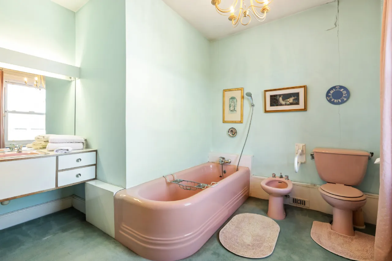 Photo of Manaton, 124 Stillorgan Road, Donnybrook, Dublin 4, D04 Y0F8