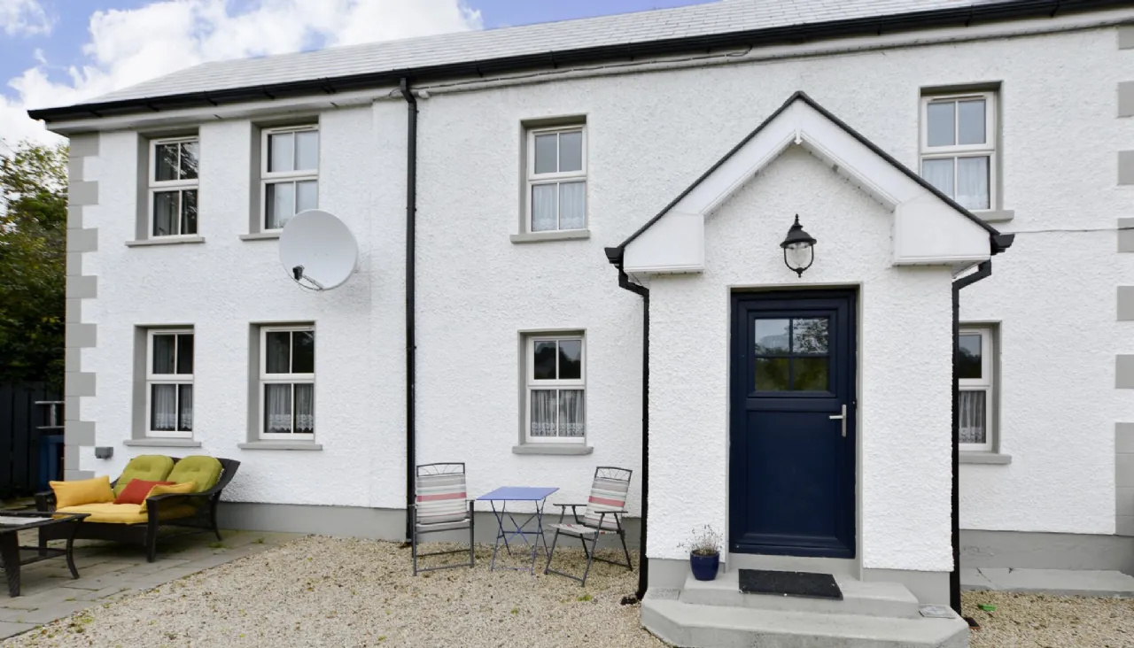 Photo of 1 Bank Terrace, Ramelton, Co. Donegal, F92Y5F9