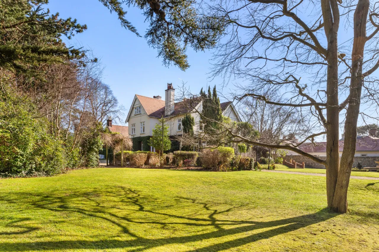 Photo of Craigholm, Brighton Road, Foxrock, Dublin 18, D18 H1F3