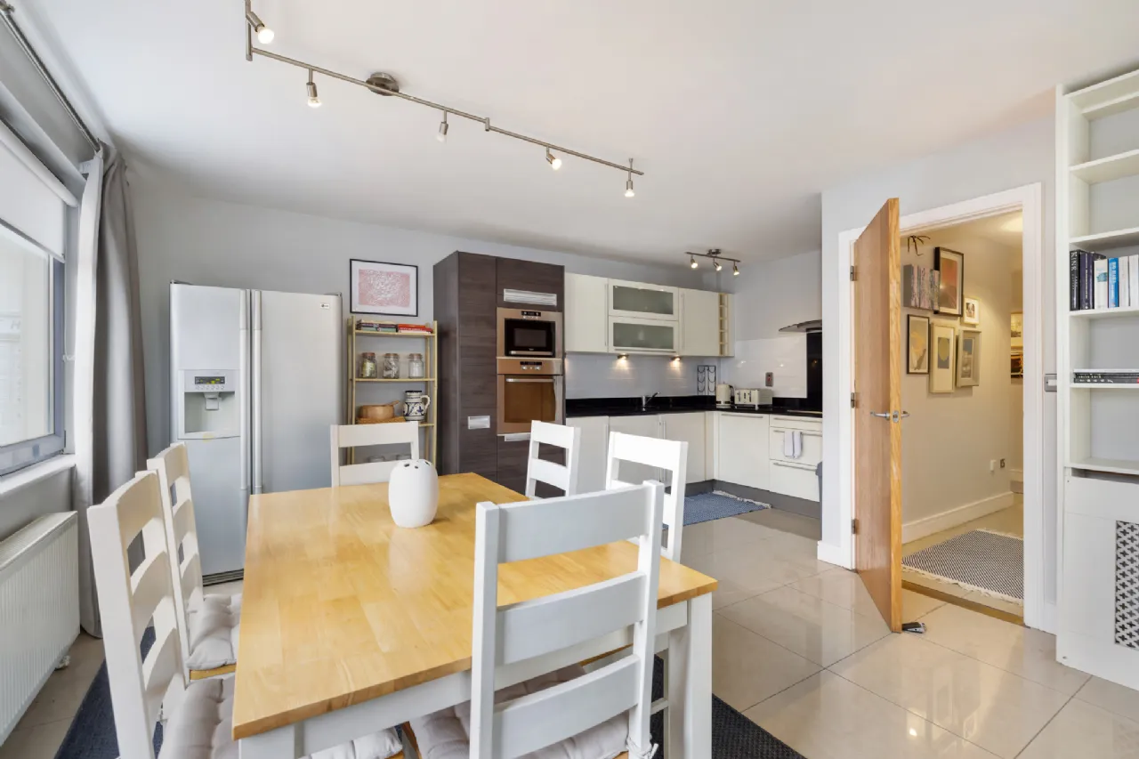 Photo of 6 Le Hunt House, Brennanstown Square, Cabinteely, Dublin 18, D18 E433