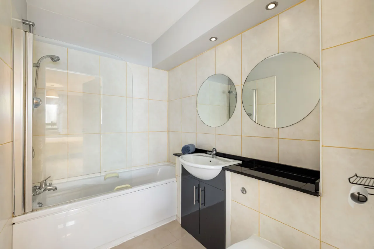 Photo of 6 Le Hunt House, Brennanstown Square, Cabinteely, Dublin 18, D18 E433