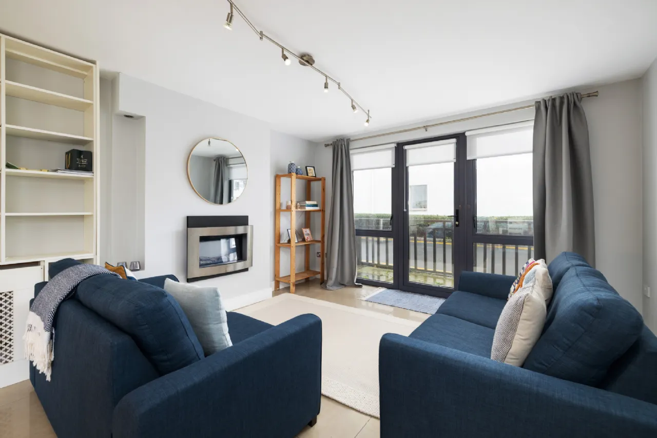 Photo of 6 Le Hunt House, Brennanstown Square, Cabinteely, Dublin 18, D18 E433