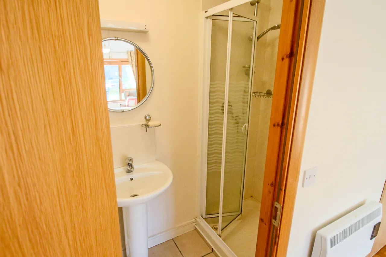 Photo of 1A, Shannon Cove, Shannon Cove, Dromod, Co. Leitrim, N41 KD70