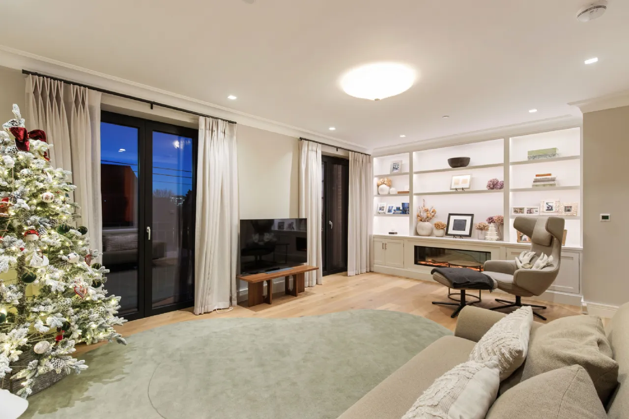 Photo of 7 The Terrace, Torquay Road, Foxrock, Dublin 18, D18 RRK5