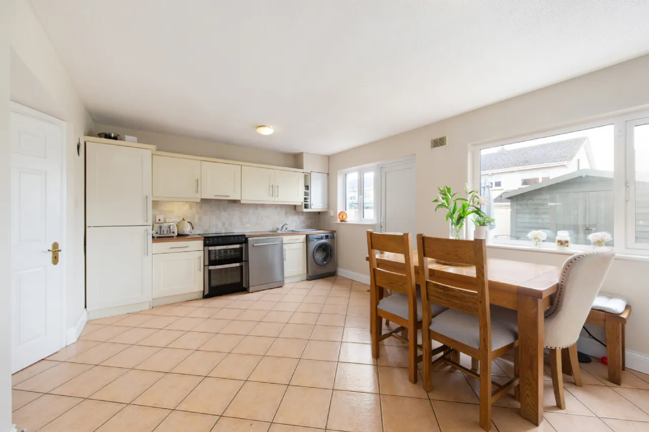 Photo of 24 Rochfort Avenue, Lucan, Co.Dublin, K78R635