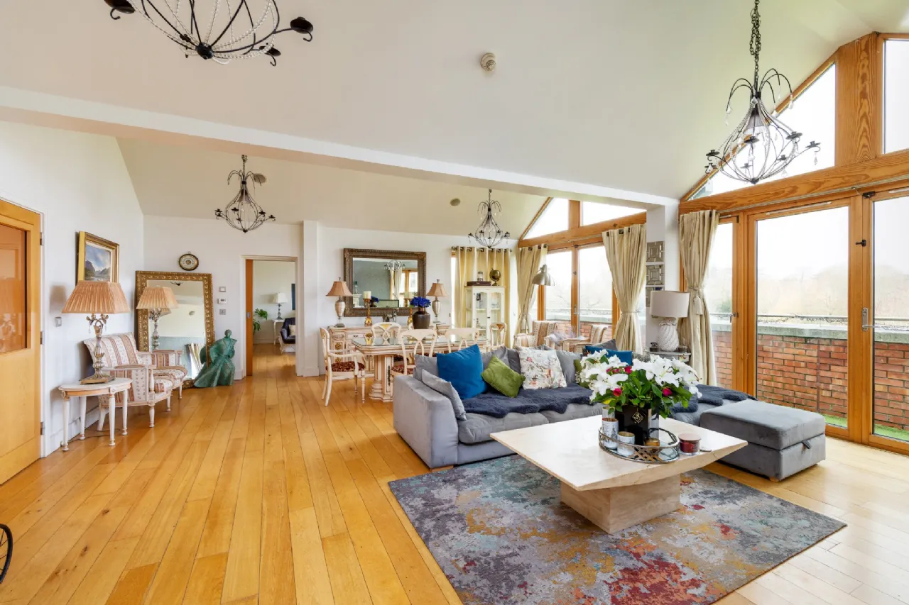 Photo of 18 Alder Lodge, Farmleigh Avenue, Farmleigh Woods, Castleknock, D15 N242