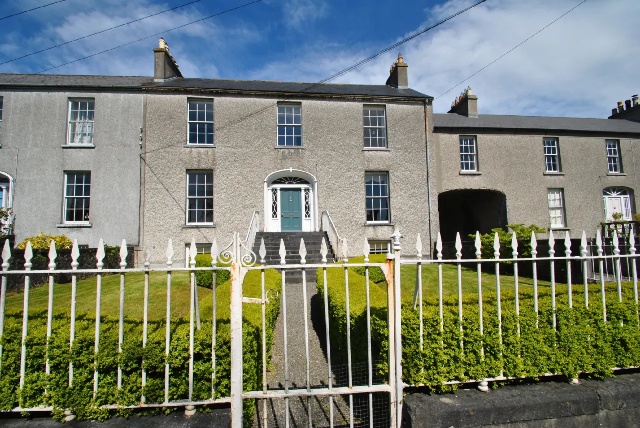Photo of 4 John's Mall, Birr, Co Offaly, R42 VO45