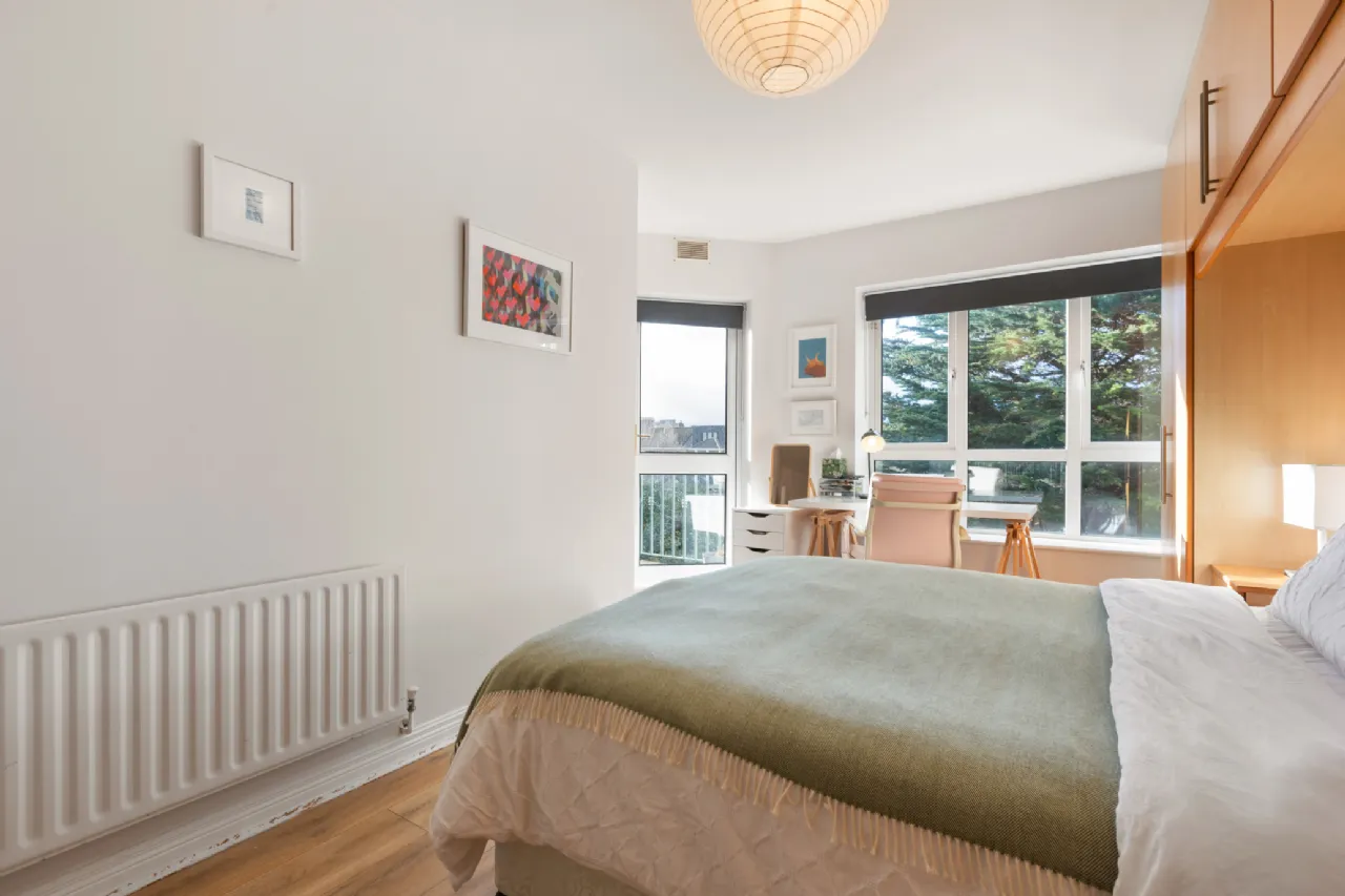 Photo of 77 The Eglinton, Donnybrook Castle, Donnybrook, Dublin 4, D04 N590