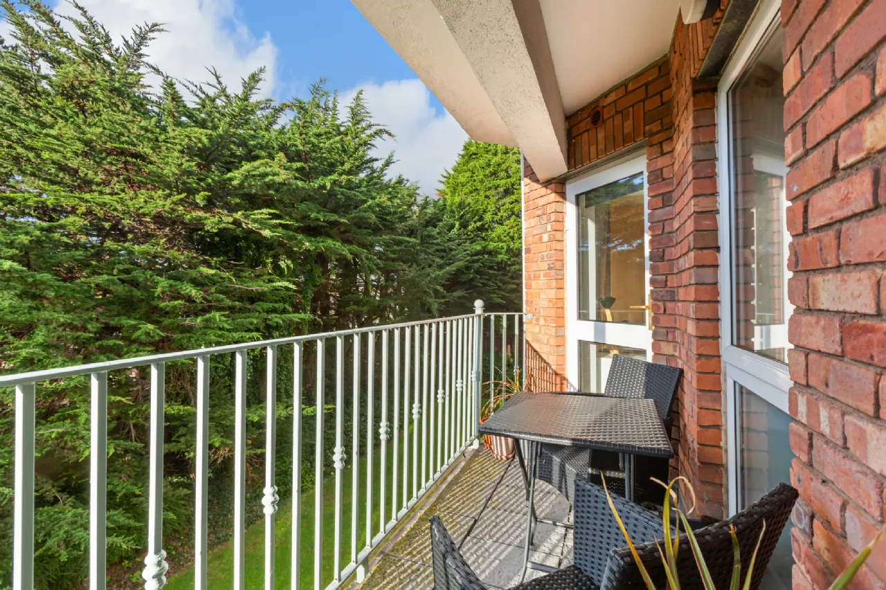 Photo of 77 The Eglinton, Donnybrook Castle, Donnybrook, Dublin 4, D04 N590