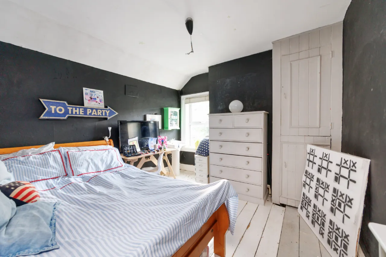 Photo of 98 Botanic Road, Glasnevin, Dublin 9, D09 X8K0