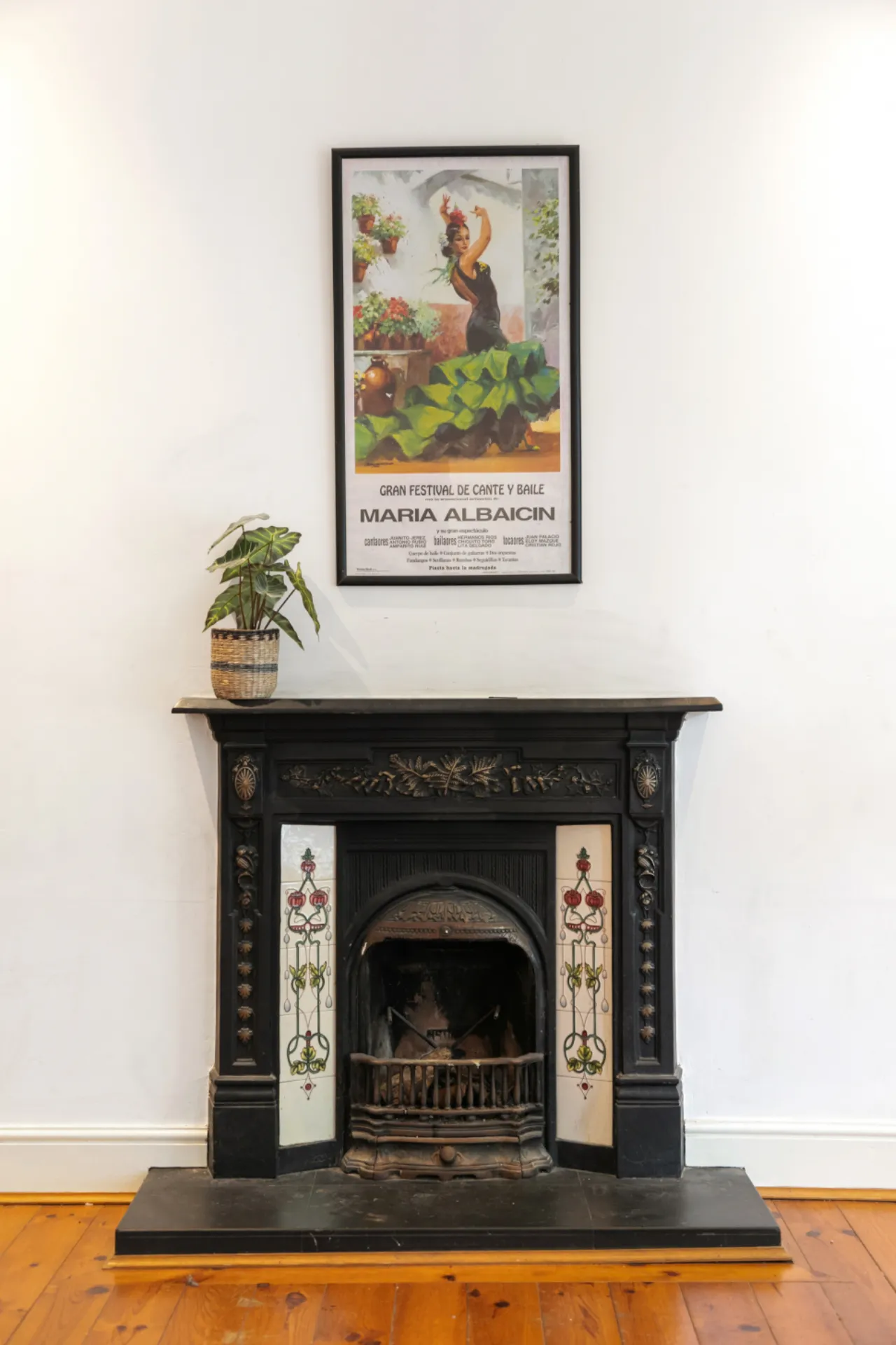 Photo of 27 Bloomfield Avenue, Dublin 8, D08 K3K6