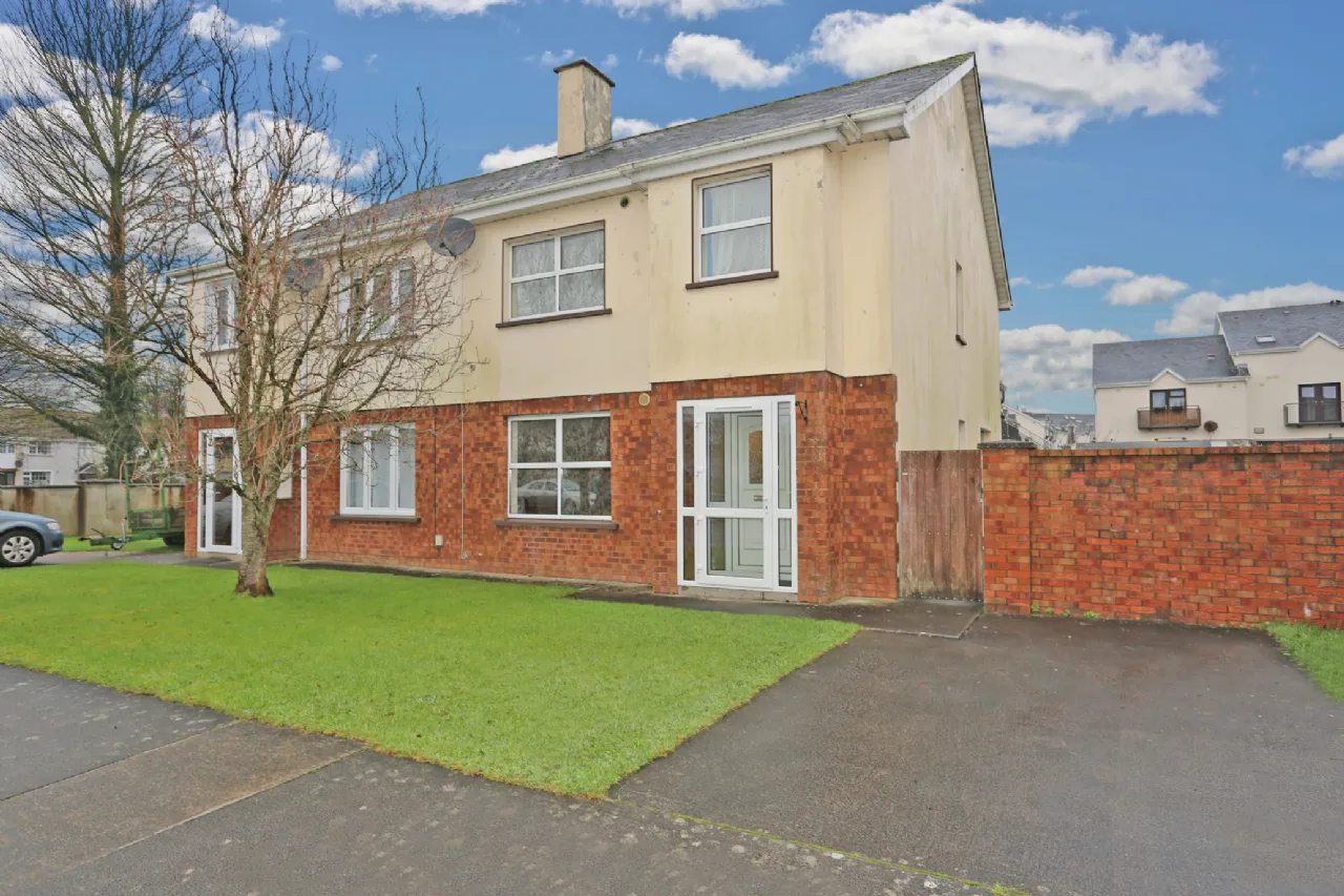 Photo of 2 Ballycasey Court, Shannon, Clare, V14 XY33