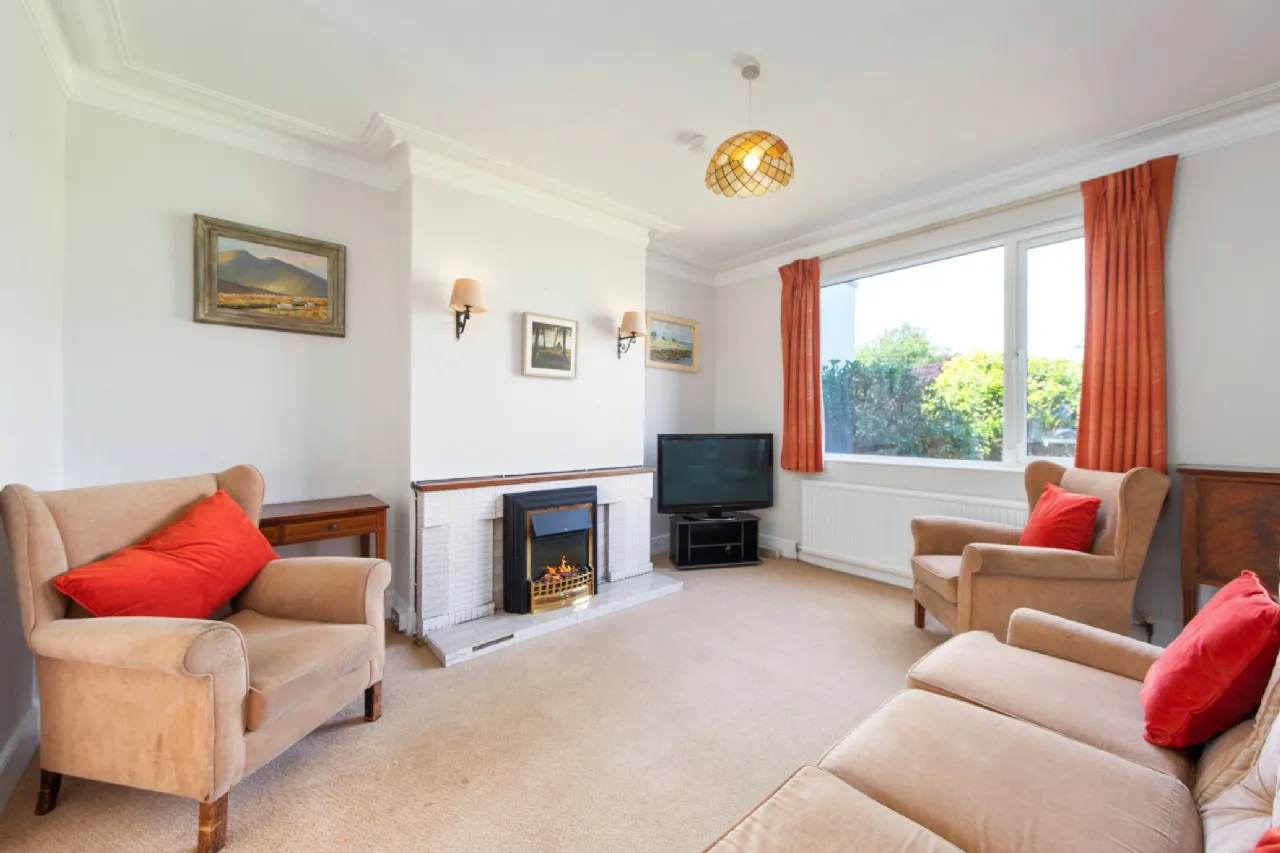 Photo of 26 Lavarna Grove, Terenure, Dubin 6w, D6W RY68