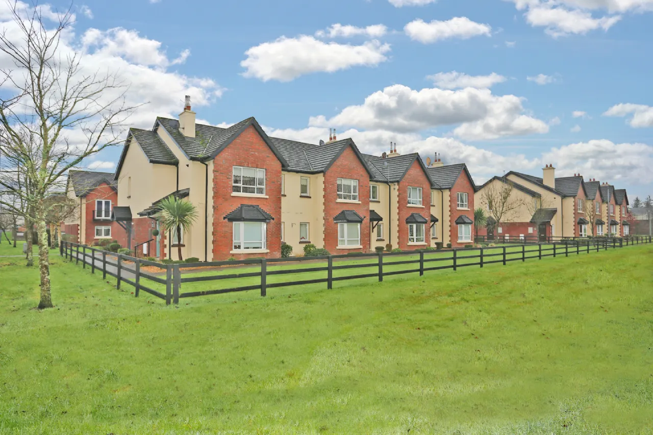 Photo of 8 Bru Ard Caoin, Shannon, Co Clare, V14 YX20