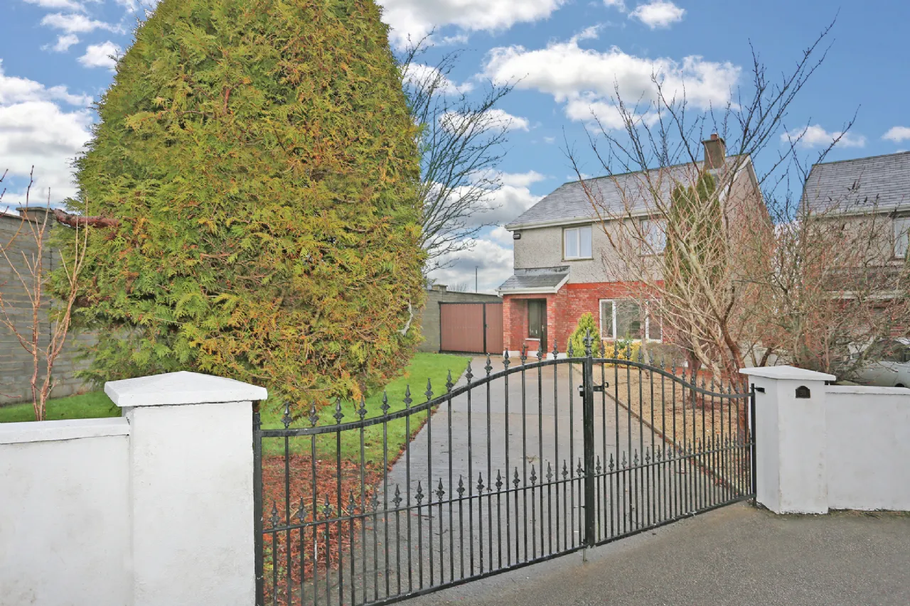 Photo of 31 Woodview Heights, Sixmilebridge, Co. Clare, V95H6K1