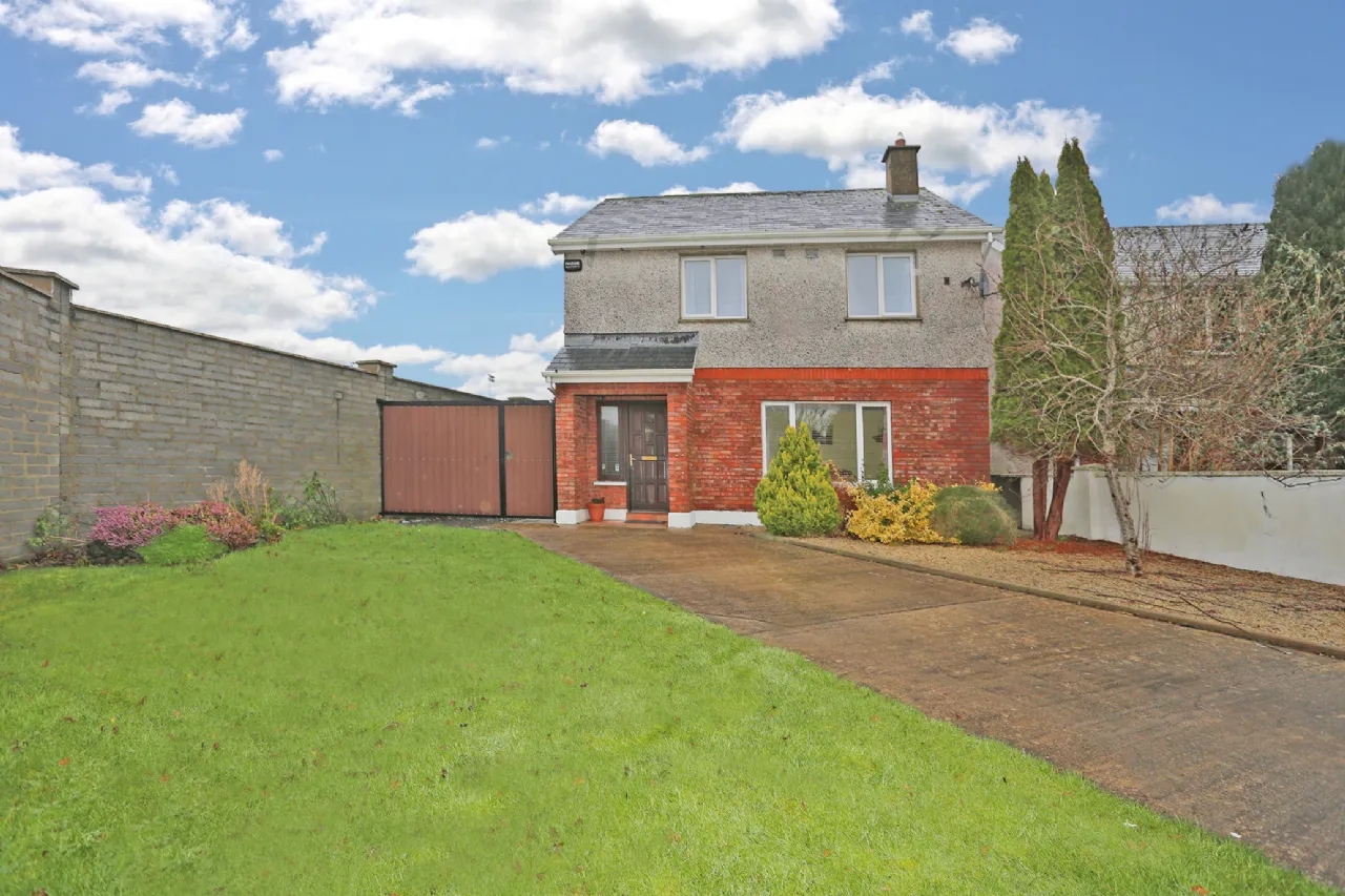 Photo of 31 Woodview Heights, Sixmilebridge, Co. Clare, V95H6K1