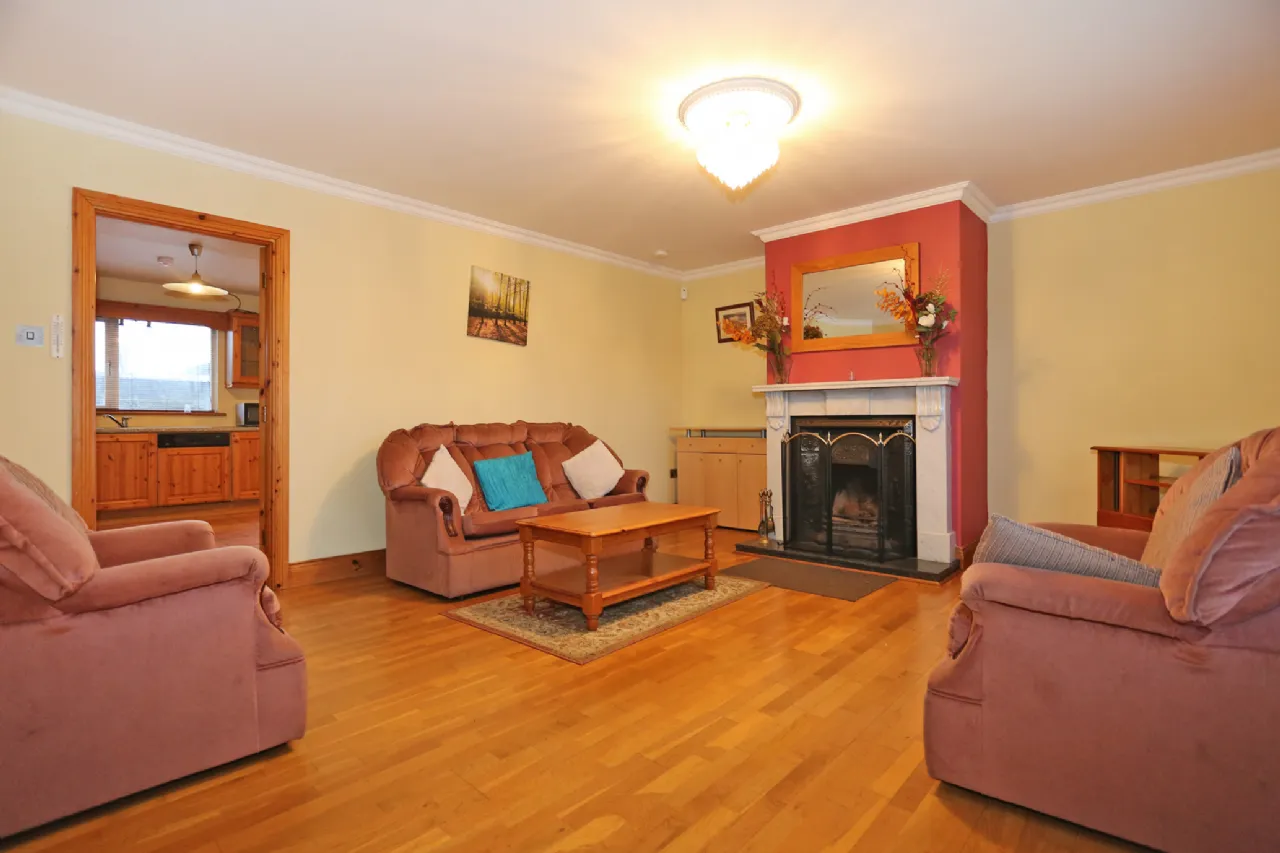 Photo of 31 Woodview Heights, Sixmilebridge, Co. Clare, V95H6K1