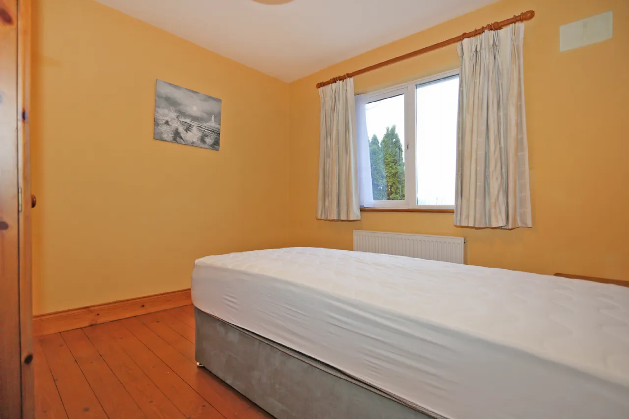 Photo of 31 Woodview Heights, Sixmilebridge, Co. Clare, V95H6K1