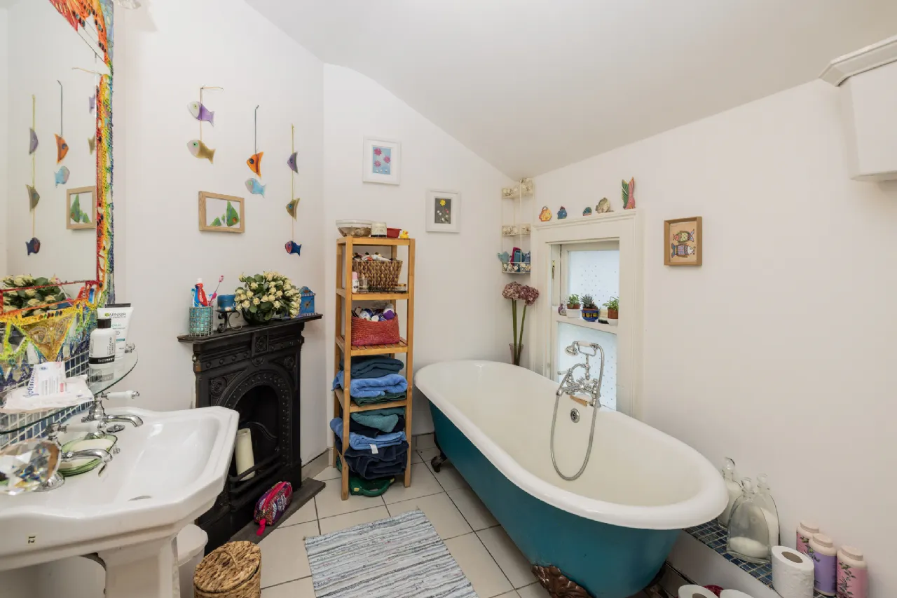 Photo of 17 Kenmare Parade, Phibsborough, Dublin 7, D07 YVF6