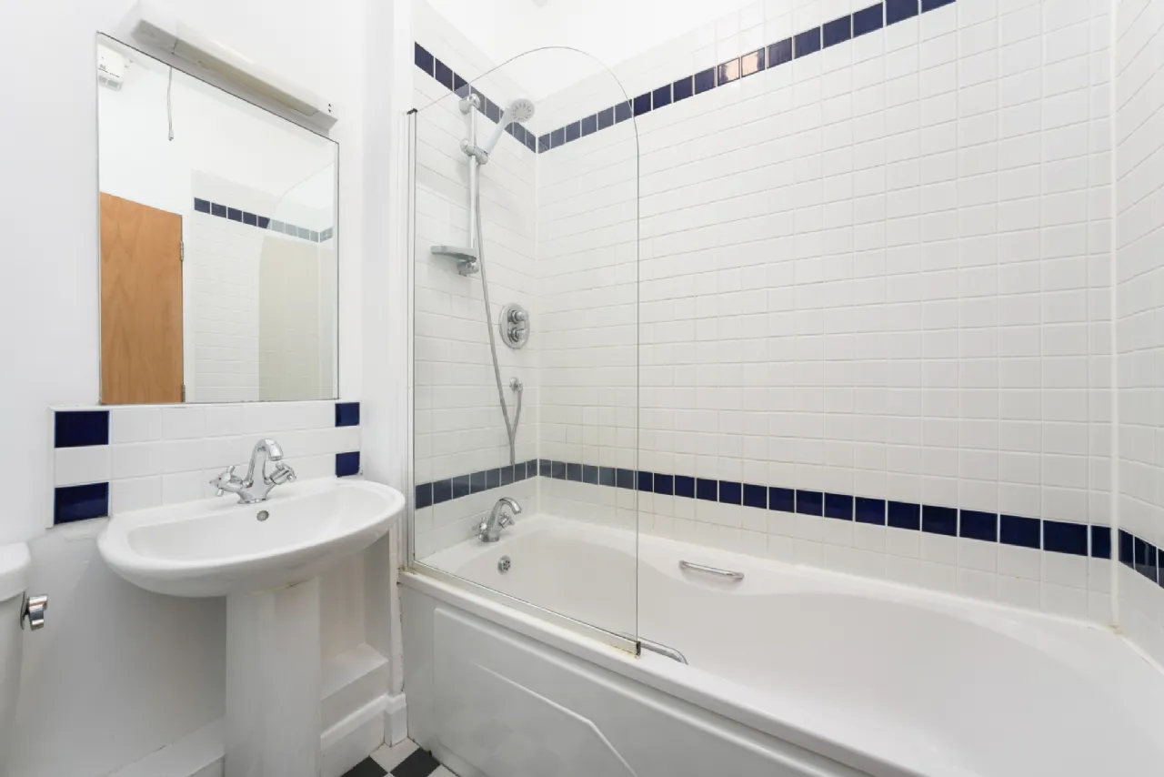 Photo of 6 Barrow House, Custom House Square, IFSC, Dublin 1, D01 A317