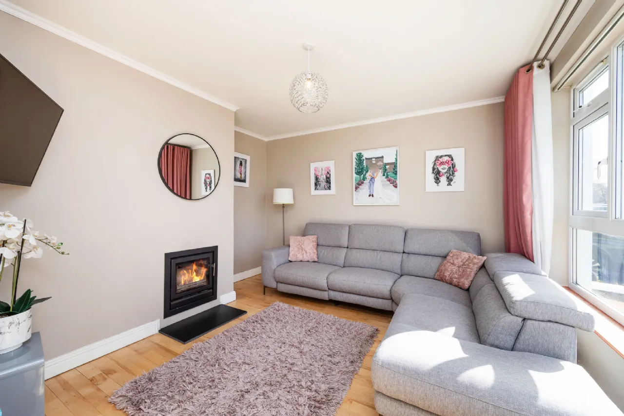 Photo of 572 Collins Avenue Extension, Whitehall, Dublin 9, D09YD99