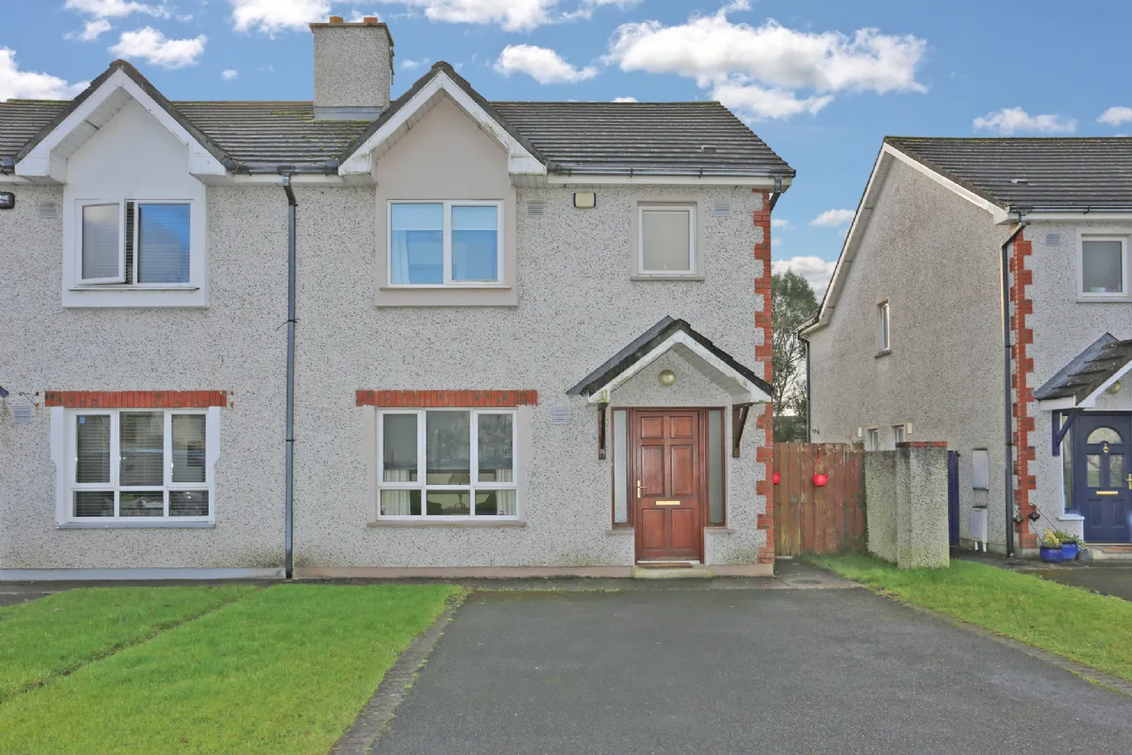 Photo of 27 Dun Aras, Shannon, Clare, V14DF22