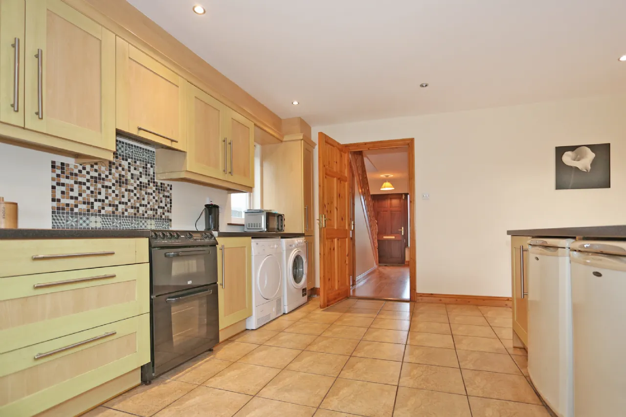 Photo of 27 Dun Aras, Shannon, Clare, V14DF22